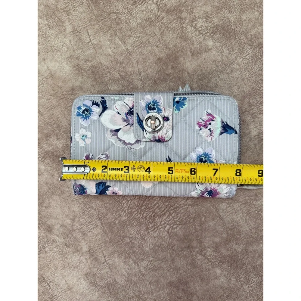 Vera Bradley Performance Twill RFID Turnlock Wallet Park Stripe